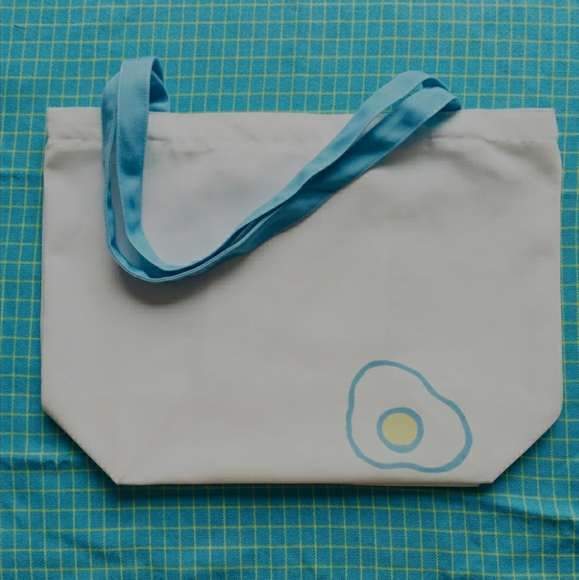 Egg Girl Tote - Picture 4 of 16